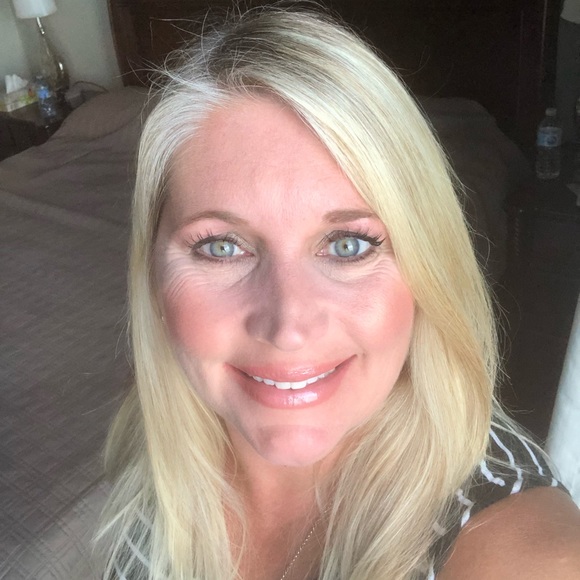 Meet your Posher, Marie - Picture 1 of 1